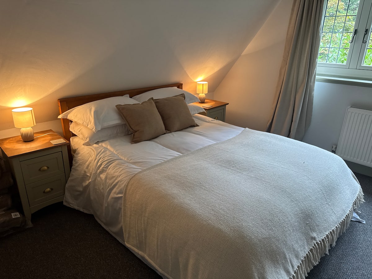 A second bedroom under the eaves